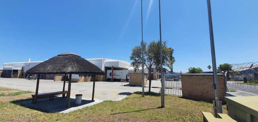 Commercial Property for Sale in Airport Industria Western Cape